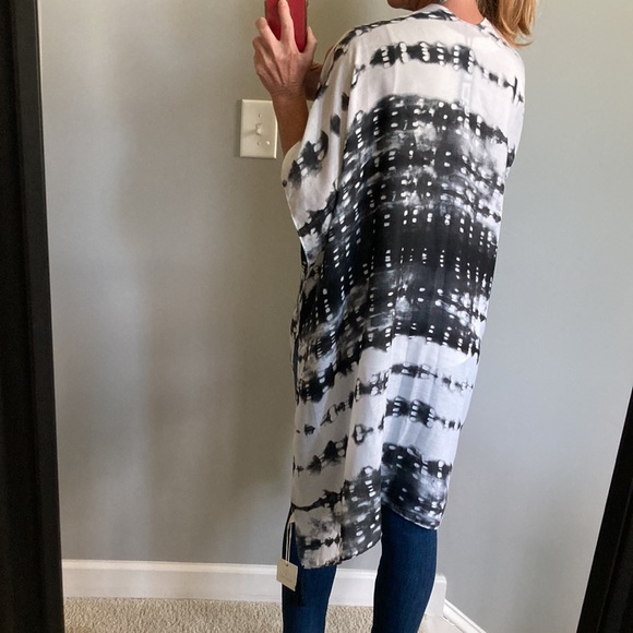 Tie Dye Print Boho Kimono - Picture 8 of 9